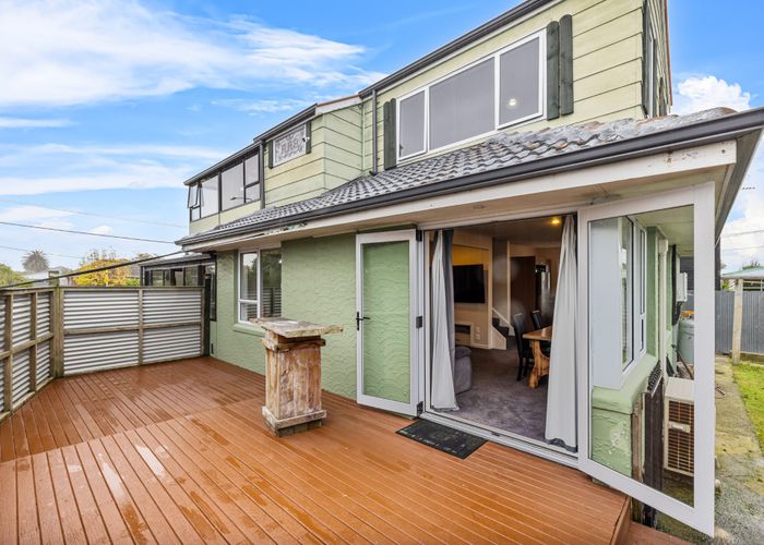  at 66 Breezes Road, Avondale, Christchurch