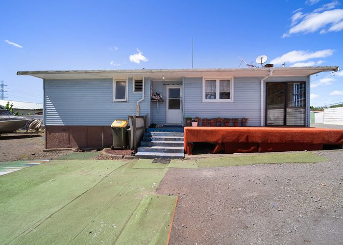  at 15 Whitley Crescent, Otara, Auckland