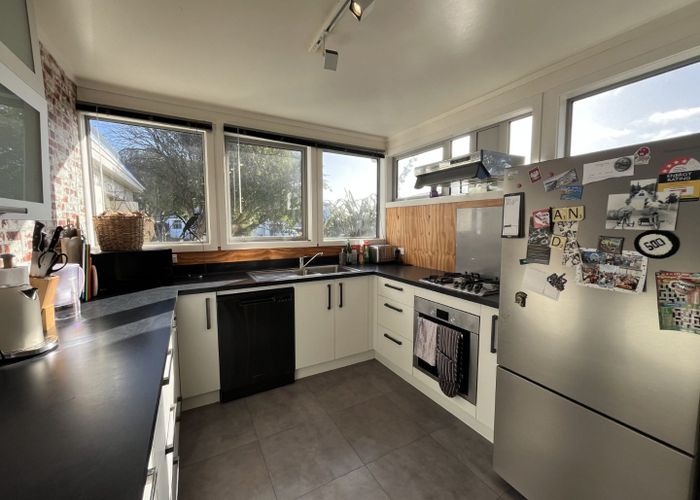  at 25 Discovery Drive, Whitby, Porirua, Wellington