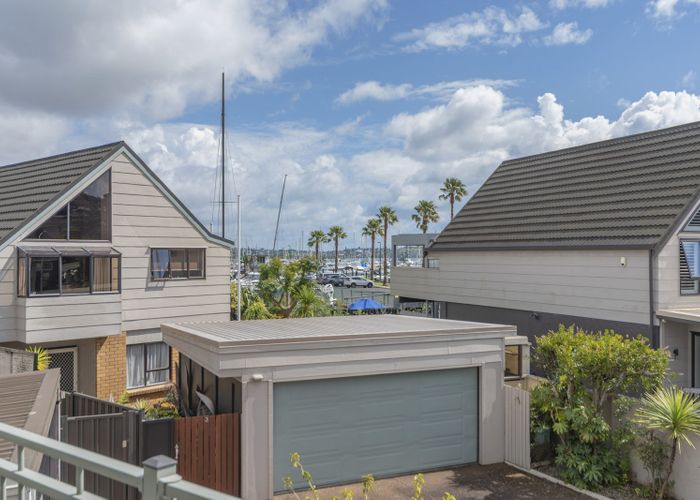  at 1/7 Pegasus Place, Half Moon Bay, Manukau City, Auckland