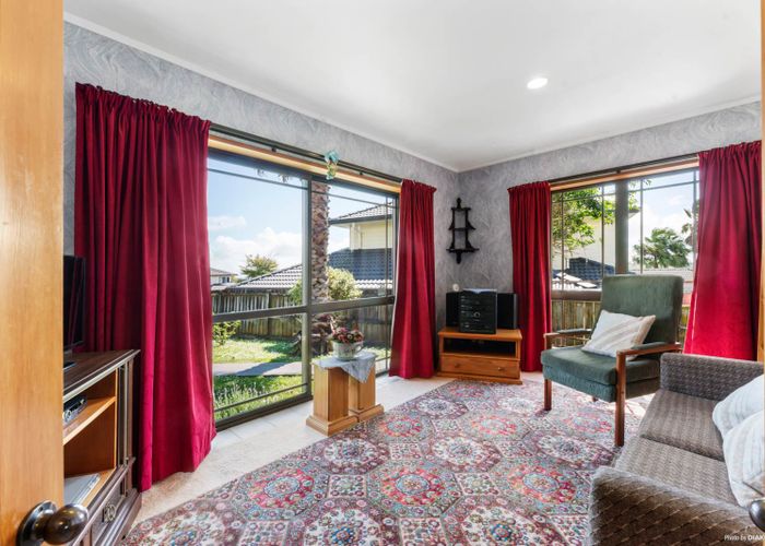  at 25 Wairere Road, The Gardens, Auckland