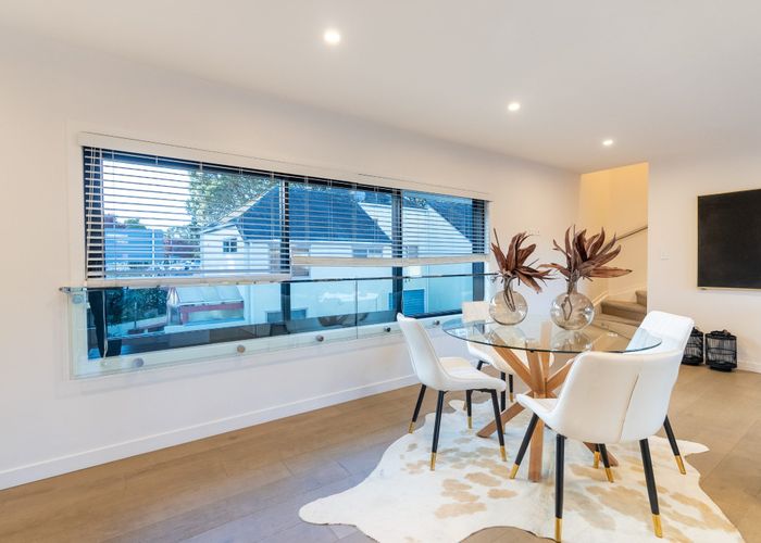  at 718A Manukau Road, Royal Oak, Auckland