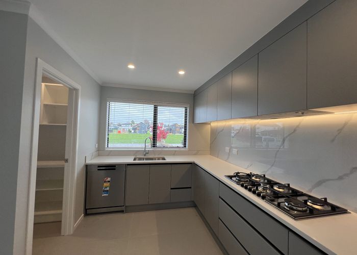  at 16 Halley Drive, Chartwell, Hamilton, Waikato