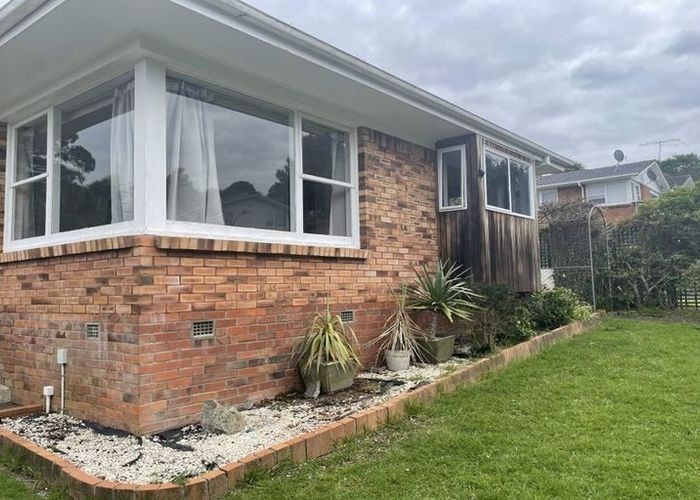  at 1/13 Sovereign Pl, Glenfield, North Shore City, Auckland