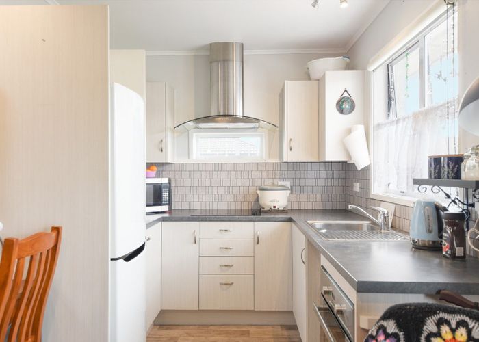  at 14D Grey Street, Glenholme, Rotorua, Bay Of Plenty