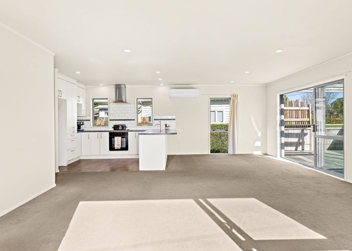  at 3 Gazelle Avenue, Beach Haven, North Shore City, Auckland