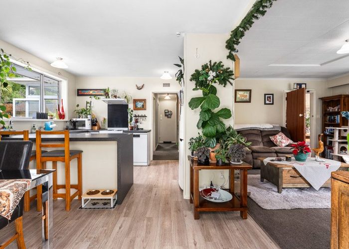  at 94 Hunter Terrace, Cashmere, Christchurch City, Canterbury