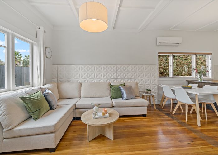  at 17 Hokonui Road, Otahuhu, Auckland
