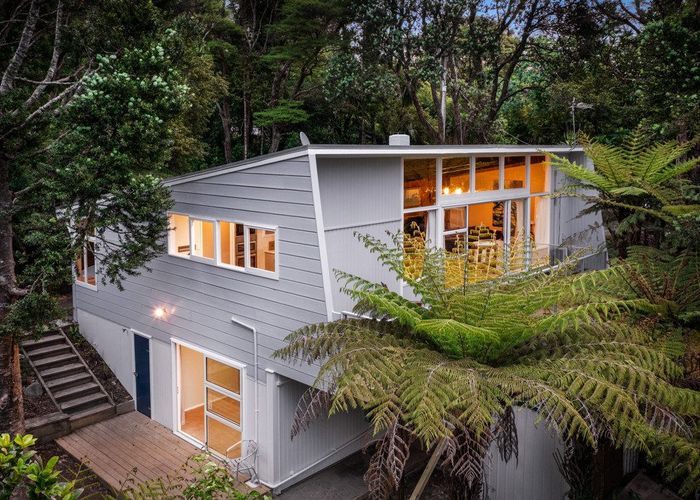  at 186 Atkinson Road, Titirangi, Waitakere City, Auckland