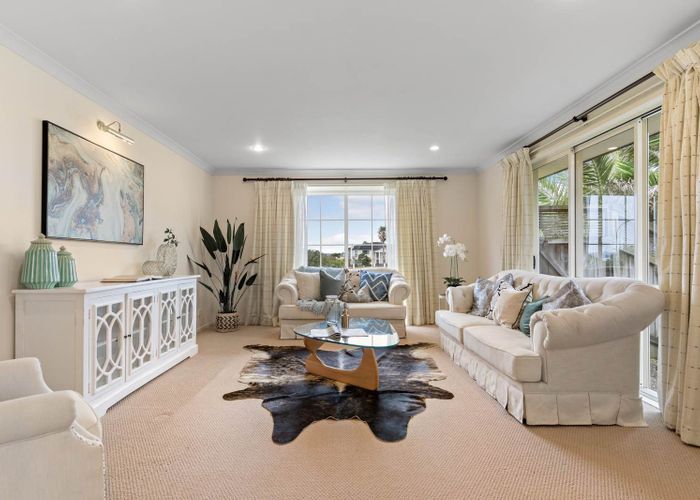 at 10 Waikura Drive, Te Atatu Peninsula, Waitakere City, Auckland