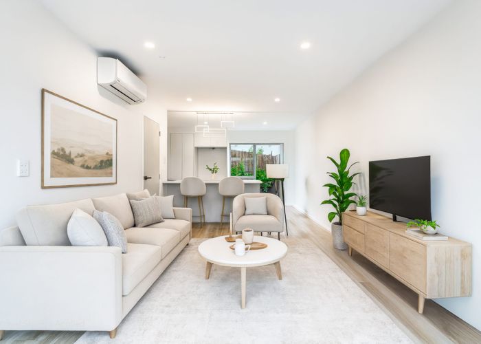  at 19B & E Chislehurst Street, Henderson, Waitakere City, Auckland