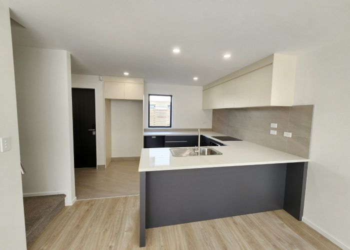  at 4/25 Manse Road, Pahurehure, Papakura, Auckland