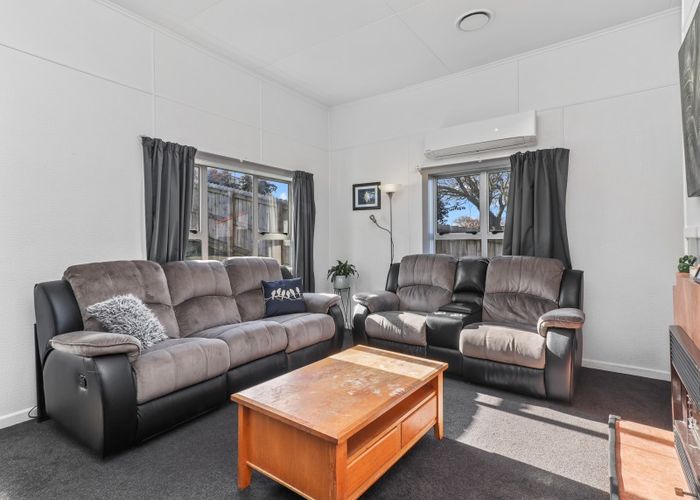  at 36 Bear Street, Tirau