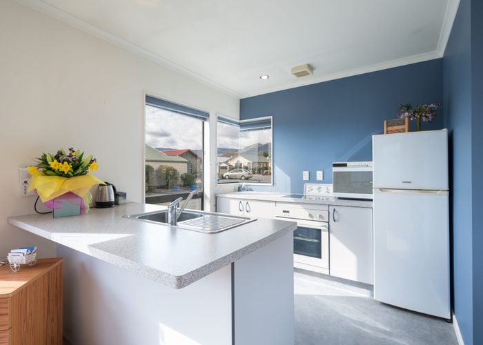  at 46 The Drive, Richmond, Richmond