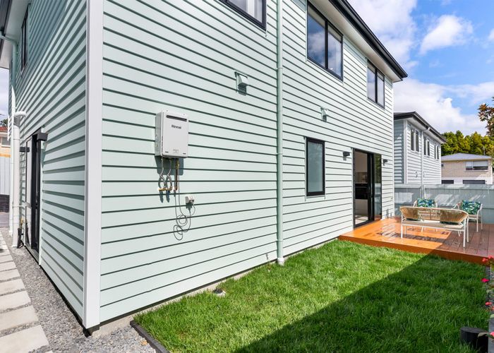  at 17B Kathleen Street, Totara Vale, North Shore City, Auckland