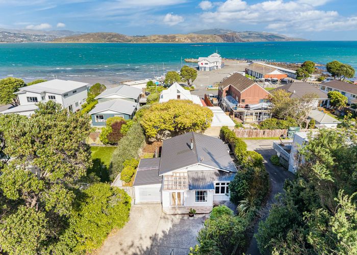  at 1 Gordon Road, Plimmerton, Porirua, Wellington