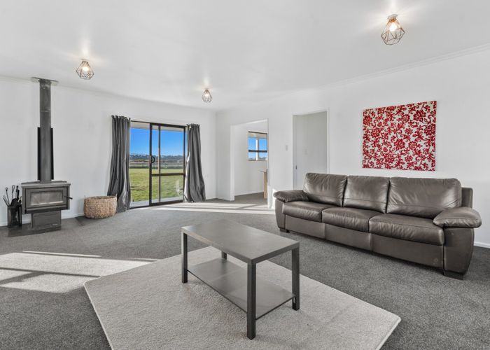  at 90 Settlement Road, Morison Bush, Greytown