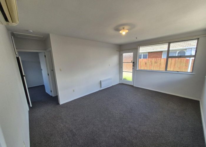  at 2/43 Eastling Street, Bishopdale, Christchurch City, Canterbury