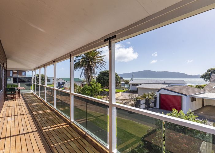  at 11 Waiheke Street, Waikanae Beach, Waikanae
