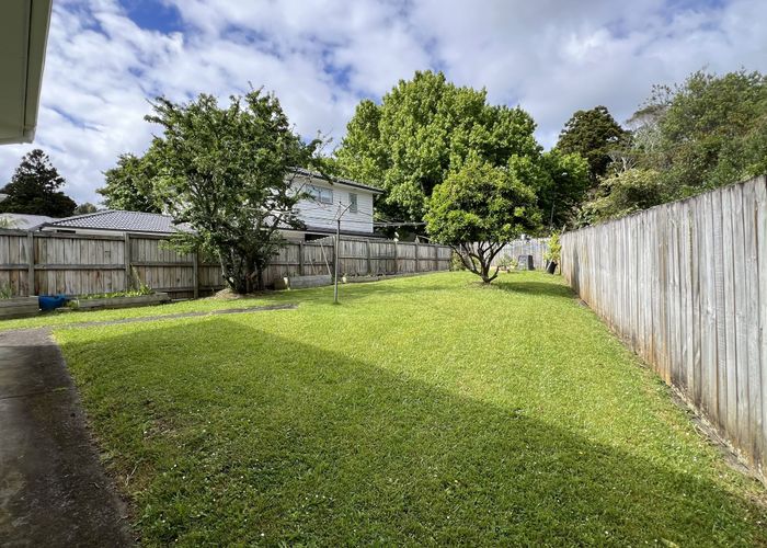  at 14 Blenheim Street, Glenfield, North Shore City, Auckland