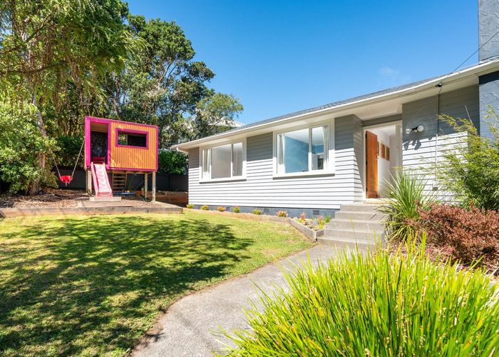  at 11 Vancouver Street, Kingston, Wellington