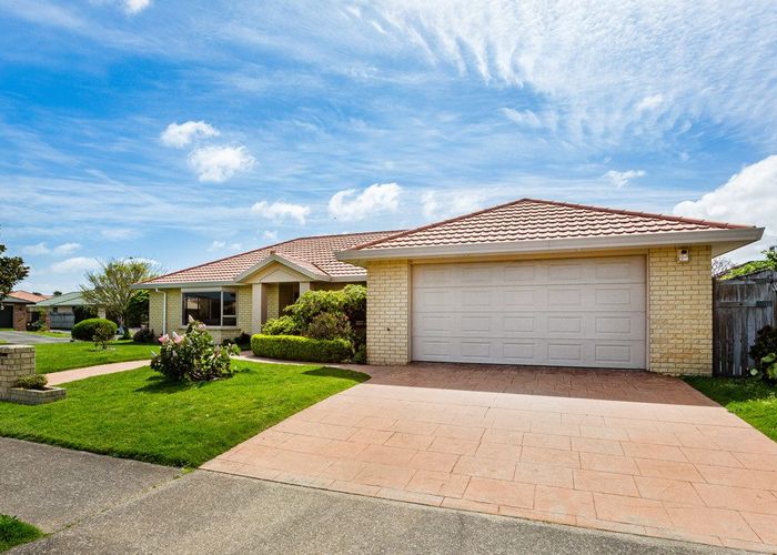  at 2 Terry Lane, Paraparaumu Beach, Kapiti Coast, Wellington