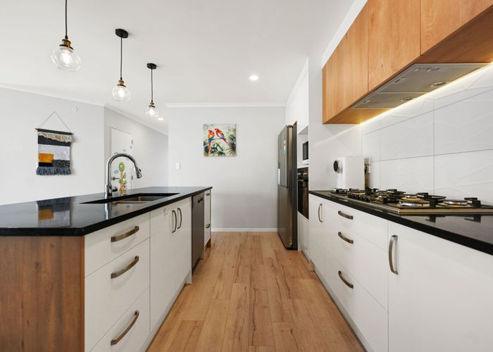  at 14 Whanau Avenue, Baverstock, Hamilton