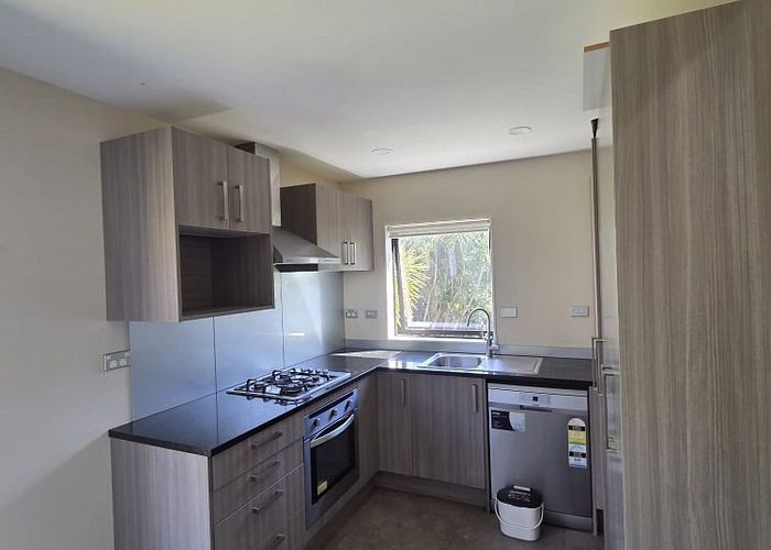  at 19A Brunton Place, Glenfield, North Shore City, Auckland