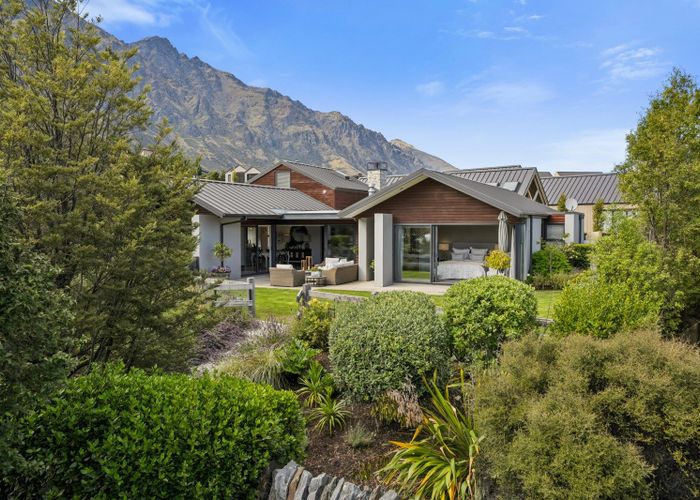  at 2 Aberdare Court, Jacks Point, Queenstown-Lakes, Otago