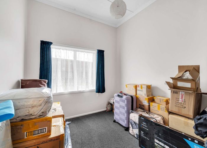  at 5 Merrie Creek Road, Clinton