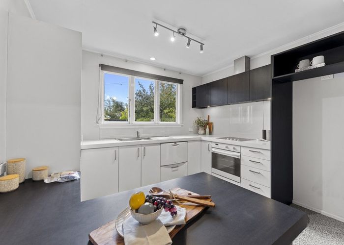  at 2/50 Bellvue Avenue, Papanui, Christchurch City, Canterbury