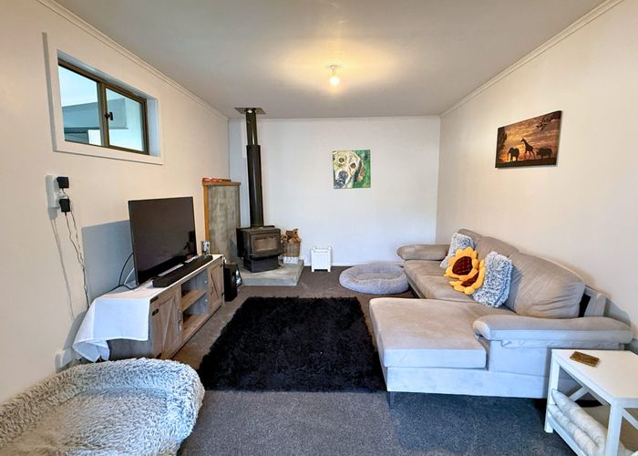  at 3 Caversham Road, Westmere, Whanganui