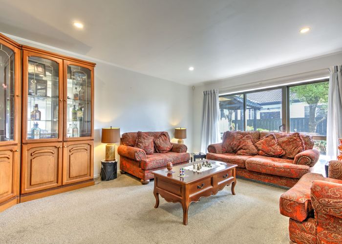  at 61 Vardon Road, Saint Andrews, Hamilton, Waikato