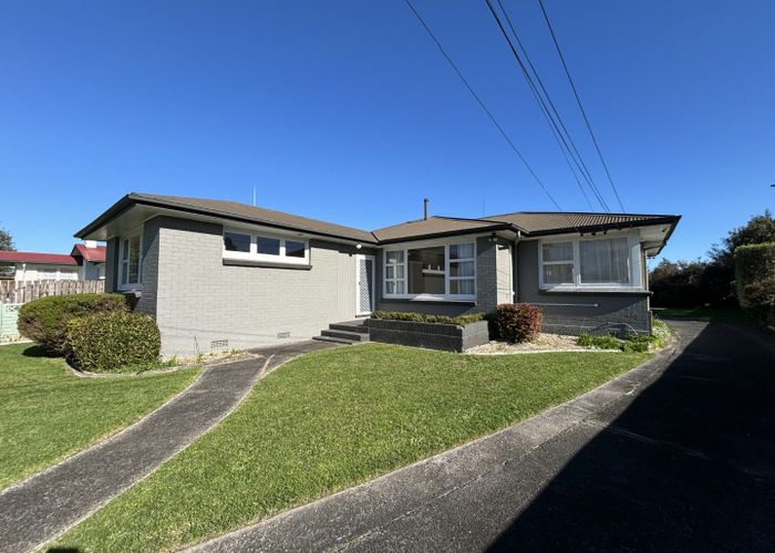 at 25 Beech Crescent, Hillcrest, Hamilton