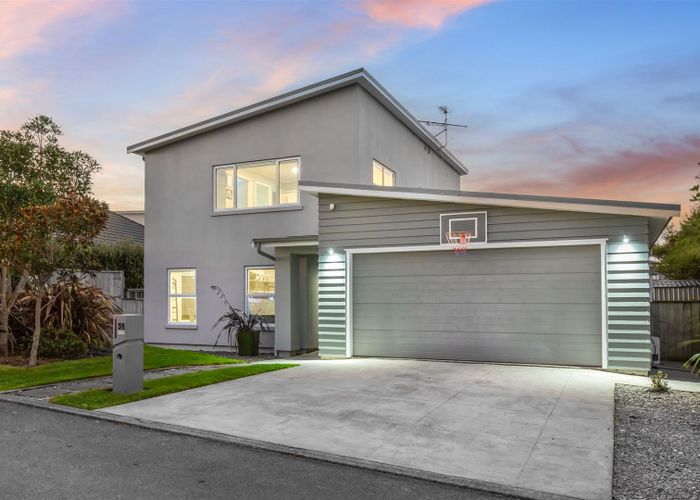  at 51 Nelson Avenue, Aotea, Porirua
