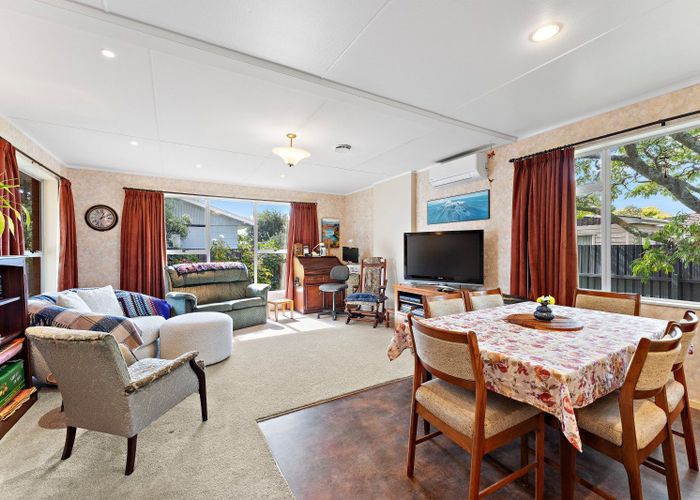 at 11 Beaumont Place, Westbrook, Palmerston North