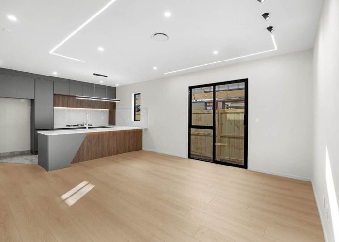  at 10 Bannockburn Road, Papakura, Papakura, Auckland