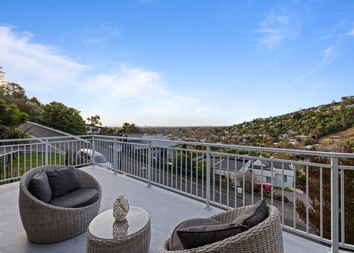  at 5 Emerald Lane, Cashmere, Christchurch