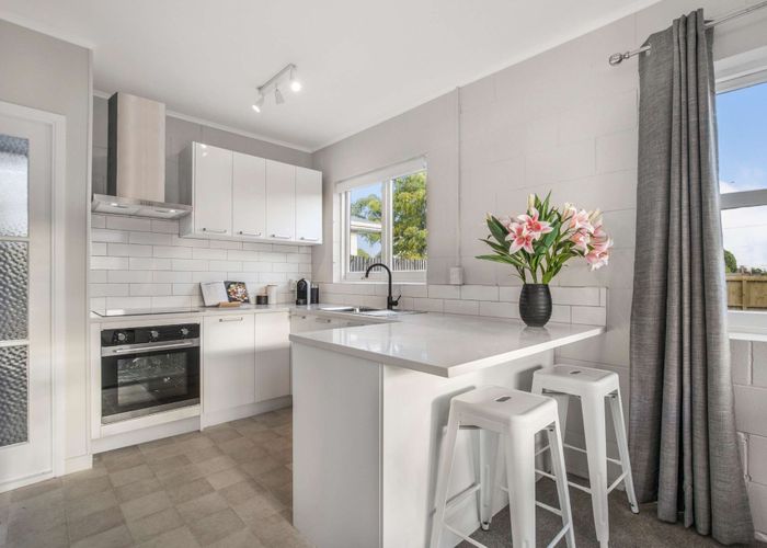  at 1/108 Gloucester Road, Manurewa, Manukau City, Auckland