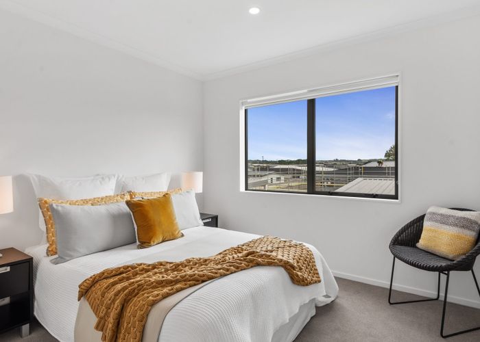  at 138 Pepene Avenue, Conifer Grove, Papakura, Auckland