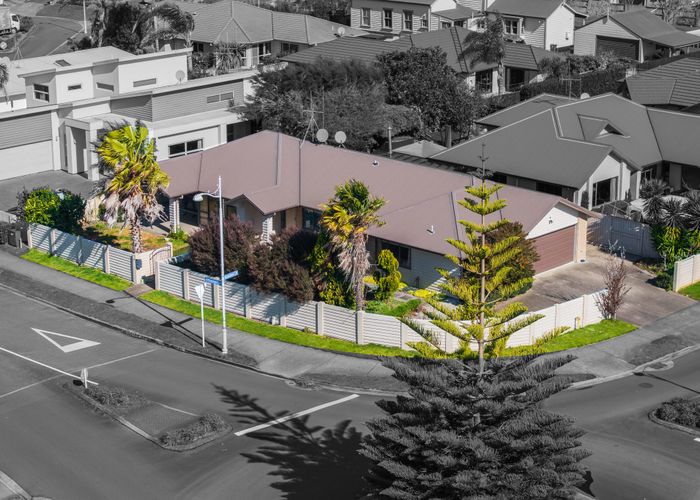  at 15 Moonlight Drive, Rototuna, Hamilton, Waikato