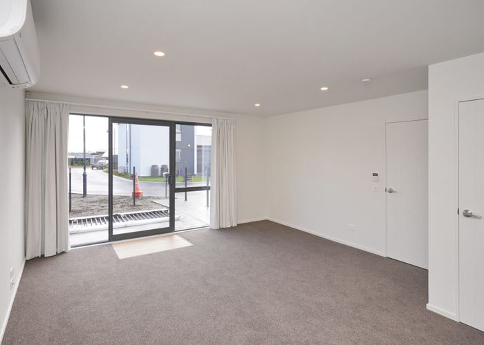  at 2 Wheatsheaf Lane, Heathcote, Christchurch City, Canterbury