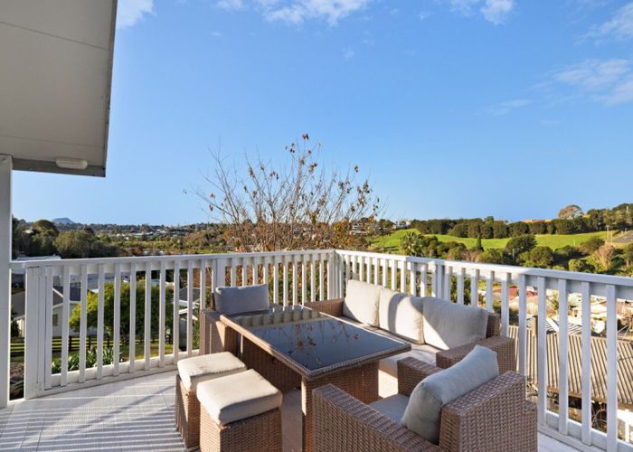  at 98 Coopers Road, Gate Pa, Tauranga, Bay Of Plenty