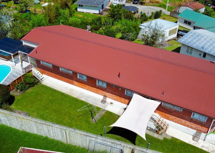  at 24 Sherwood Avenue, Te Atatu South, Waitakere City, Auckland