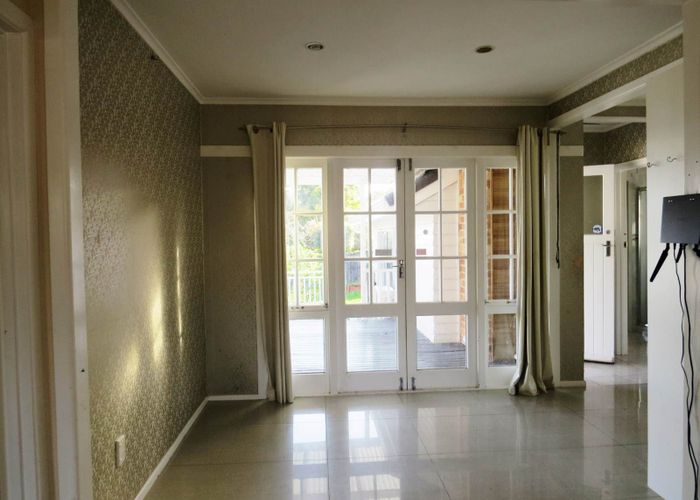  at 105A Bolton Street, Blockhouse Bay, Auckland