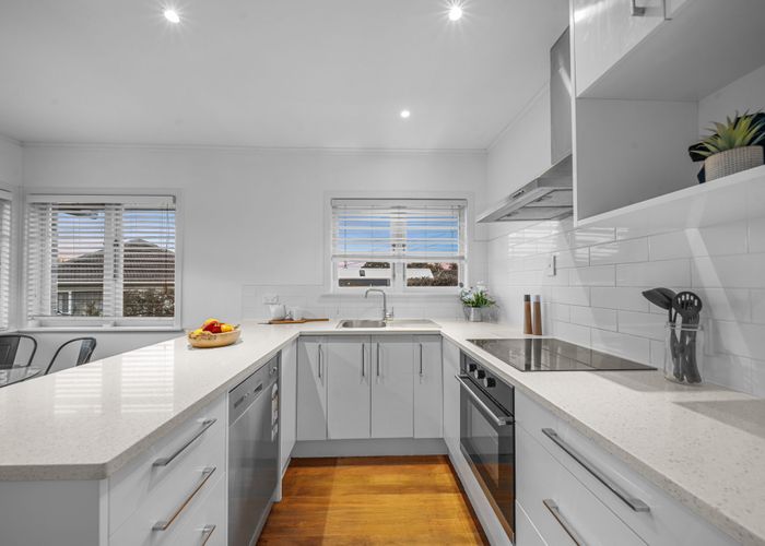  at 11A Robyn Place, Mangere East, Manukau City, Auckland