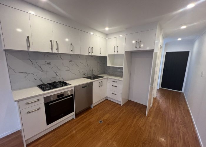  at 2/16 Inverness Avenue, Hamilton East, Hamilton, Waikato