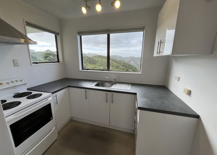  at 2/98 Madras Street, Khandallah, Wellington, Wellington