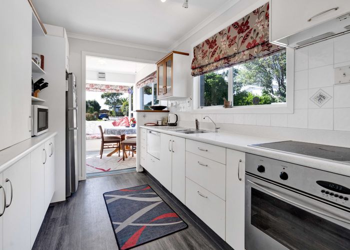  at 22 Waiwera Place, Merrilands, New Plymouth