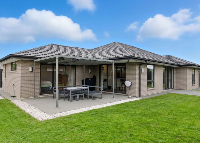 at 40 Parklea Avenue, Halswell, Christchurch City, Canterbury